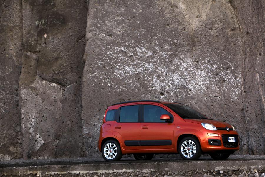  Fiat Panda 2012 года  (фото 175 из 277)
